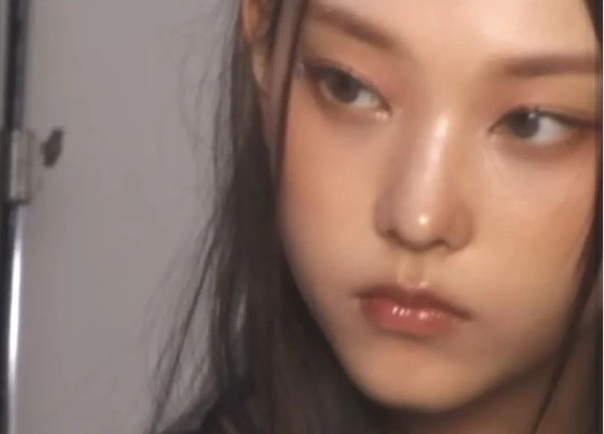 해린 정석미인 느낌은 아니죠?