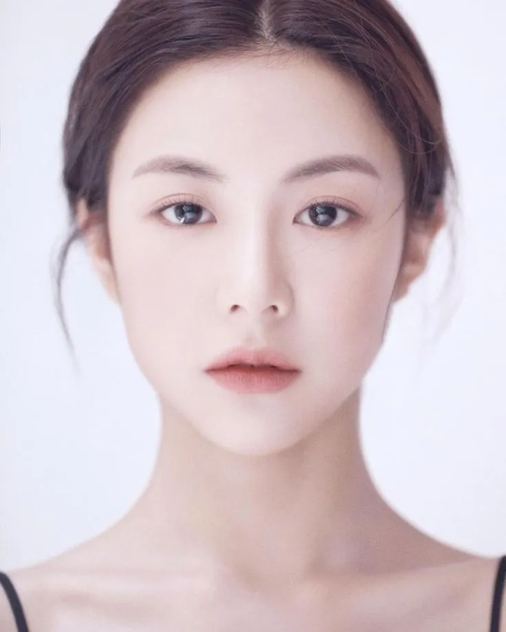 왜 고윤정은 자연미인처럼 생기고2