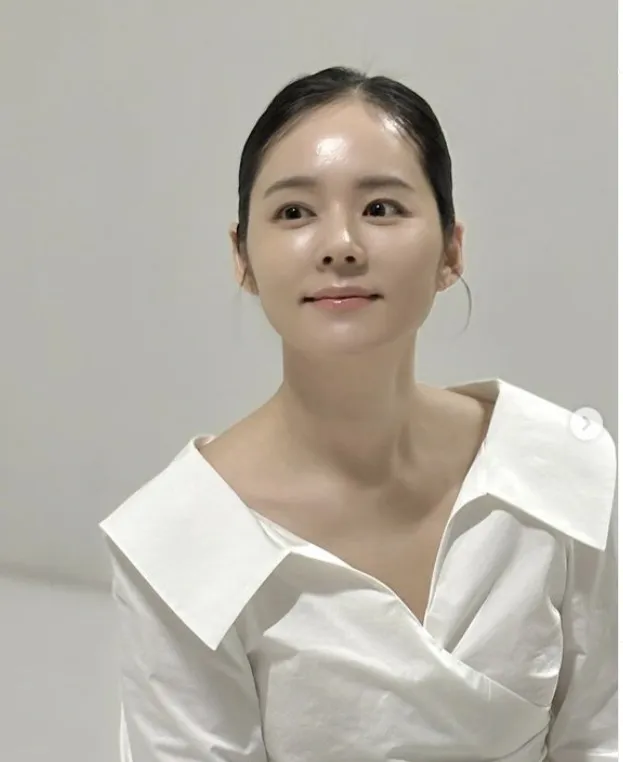 이런 얼굴 룸조명에서 죽지 않나요?4