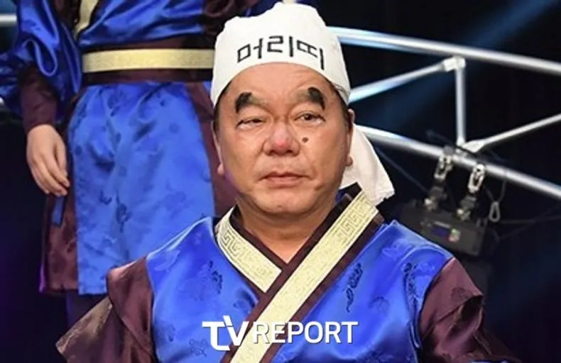 저 코옆에 염증 불룩하게 올라와서