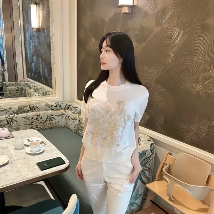 아까밑에 수입의류반팔2