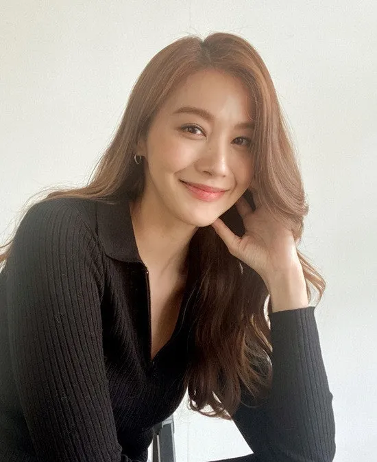 유인영 피지컬이랑 외모