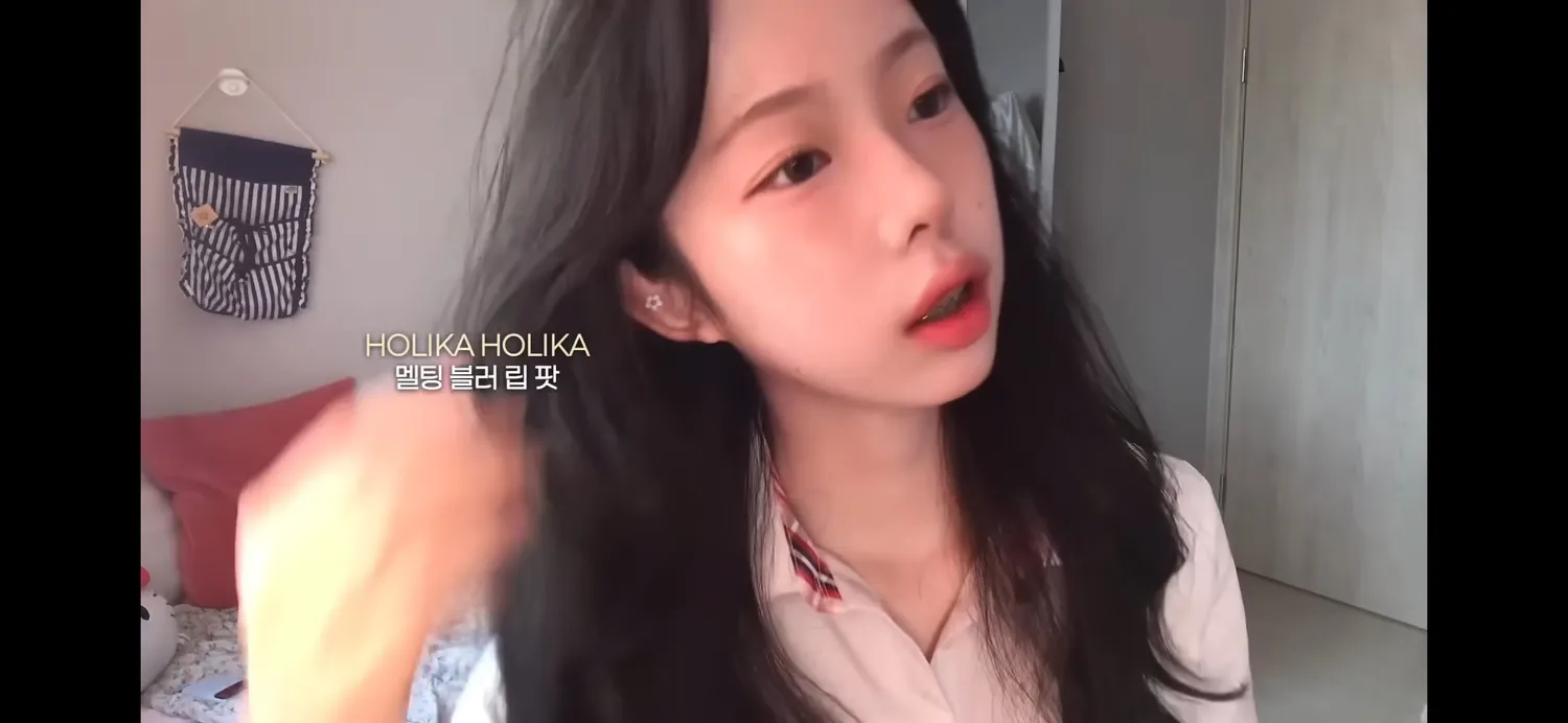 이 윤곽 코 자연일수가 없죠?