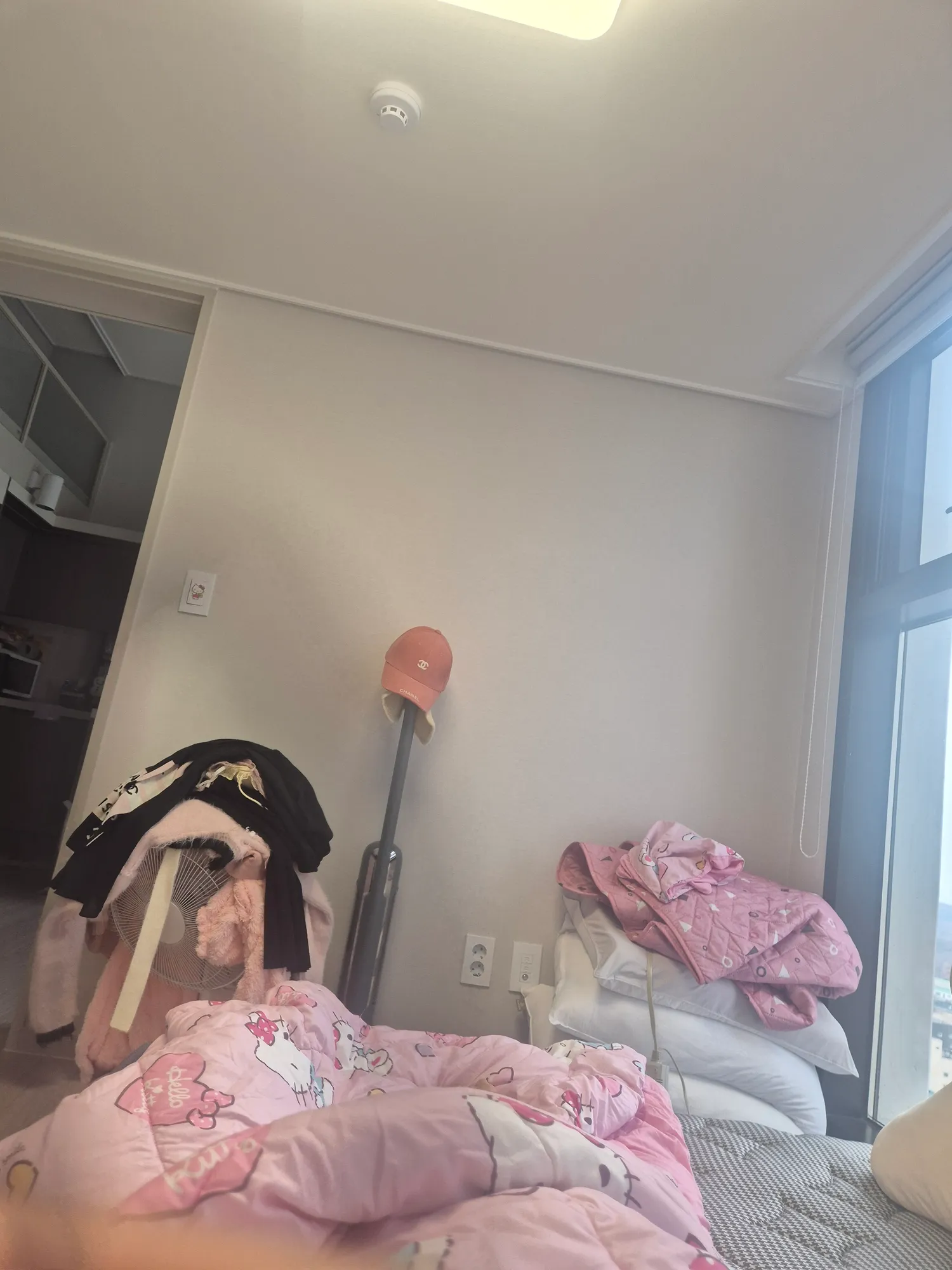출근3일째안하는중 온몸은가렵고두드러기올라옴3