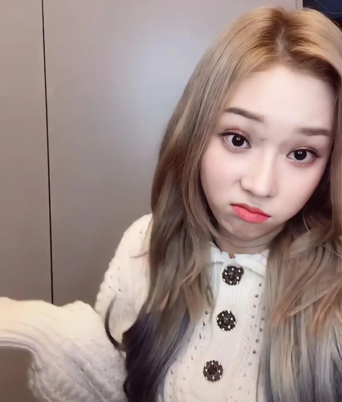 솔직히 윈터보다 쩜 언니들이 이쁜듯 ㅇㅅㅇ