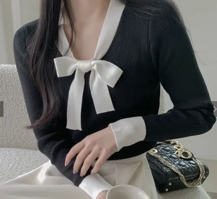 재질 좋은데 이렇게 생긴 니트 파는 마켓 아는 언니 있을까용