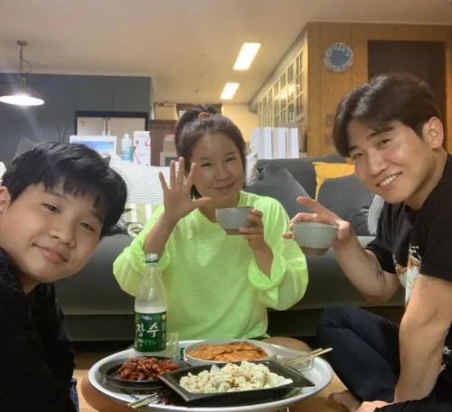 유세윤 얘도 은근히 진국인듯 마누라연상에